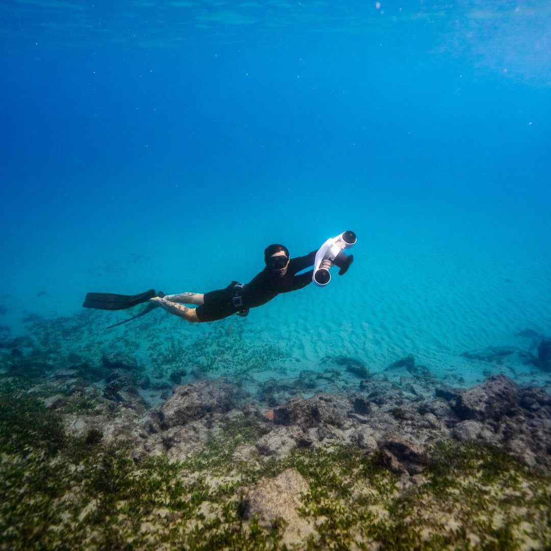 manta-pro-40m-underwater-scooter-252wh-battery-3-speeds-gopro-mount-for-diving