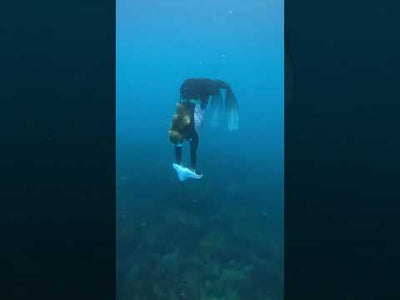 Manta Pro 40M Underwater Scooter | 252Wh Battery, 3 Speeds & GoPro Mount for Diving
